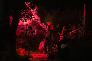 070426-owh-new-fireworks-cm-04.JPG