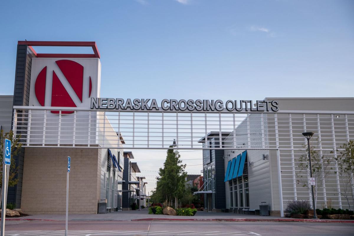 adidas gretna outlet mall