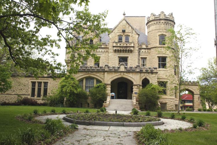 Photos Omaha landmark Joslyn Castle through the years