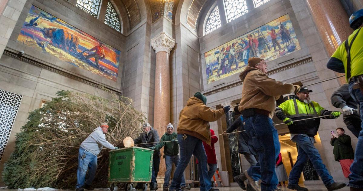 'Perfect Christmas tree' arrives at Nebraska's State Capitol