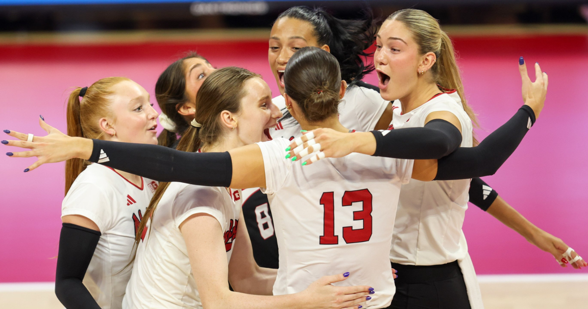 No. 5 Nebraska volleyball upsets No. 2 Stanford in three sets