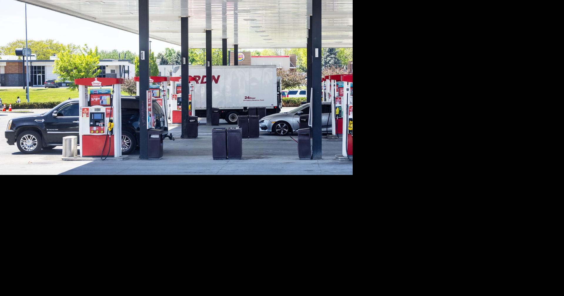 Spot fuel outages reported across parts of Nebraska: What's behind the ...