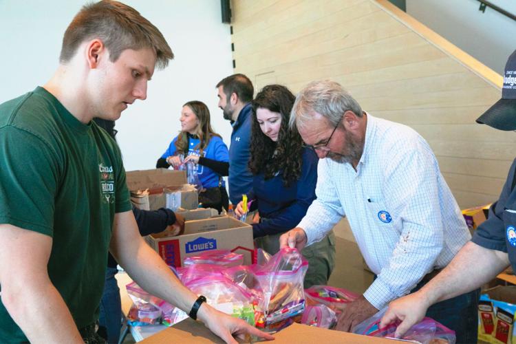 MLK Day_UWM Volunteers 1.jpg