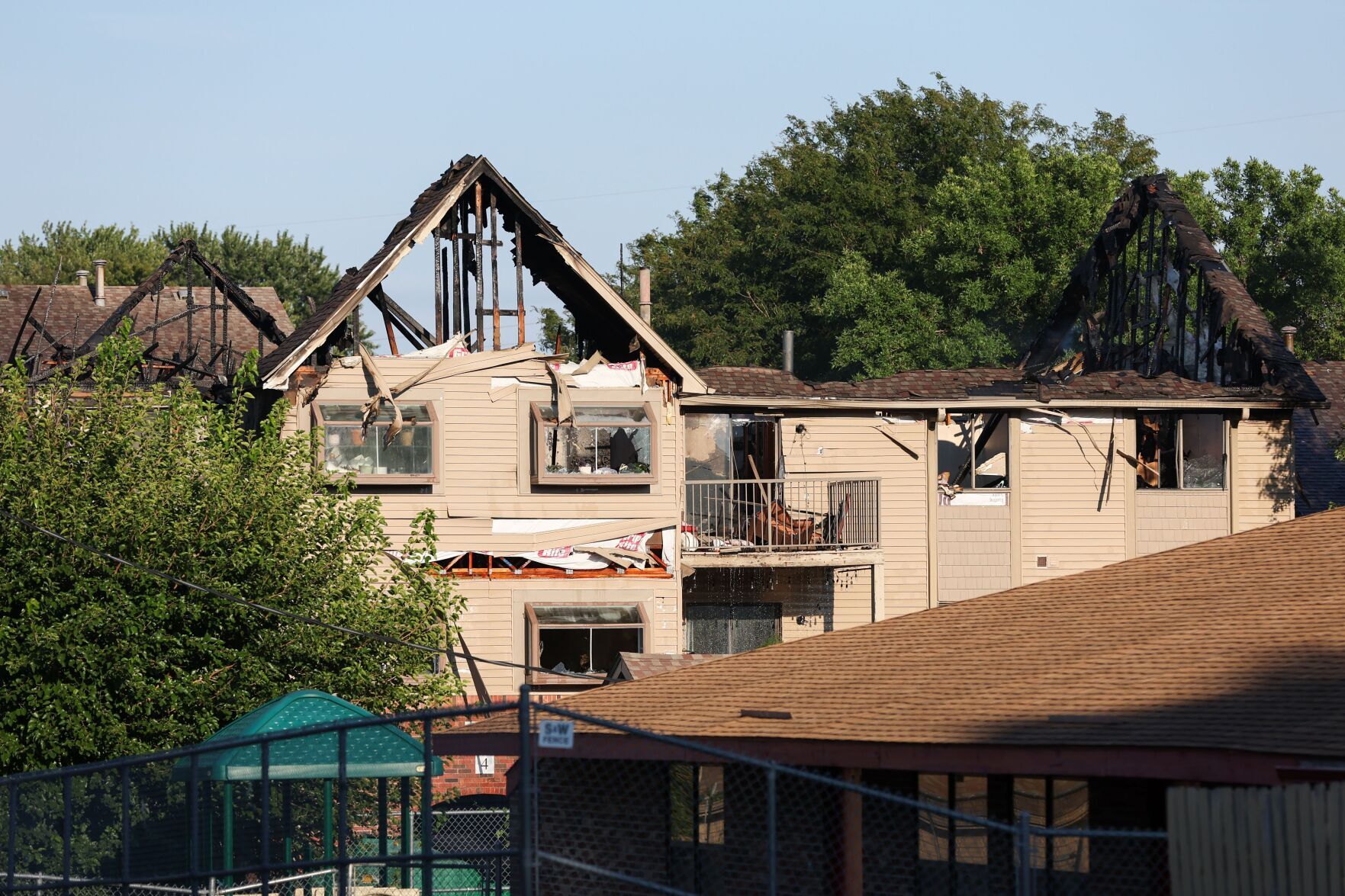 Omaha apartment fire leaves dozens seeking alternative housing