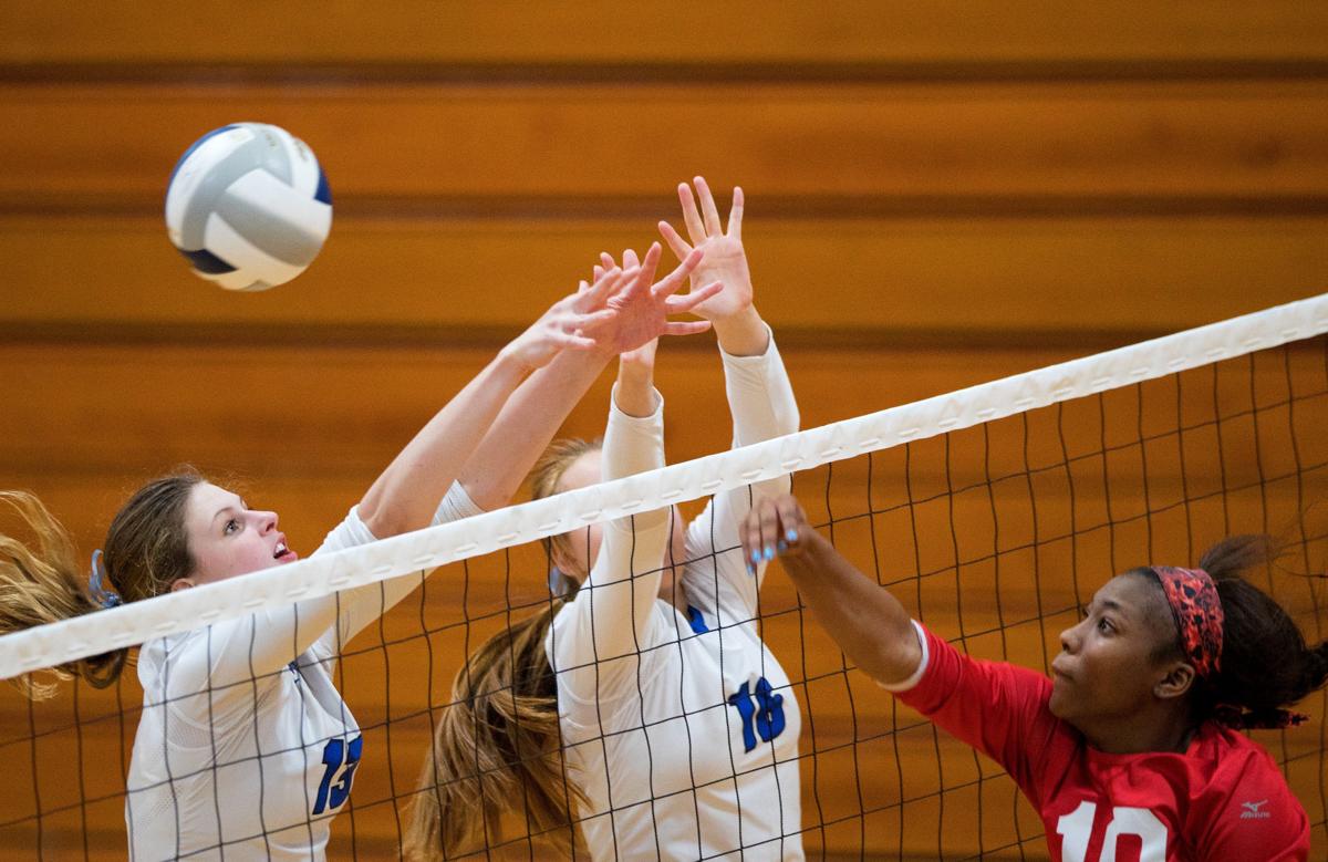 Photos Millard North vs. Omaha Northwest volleyball Gallery