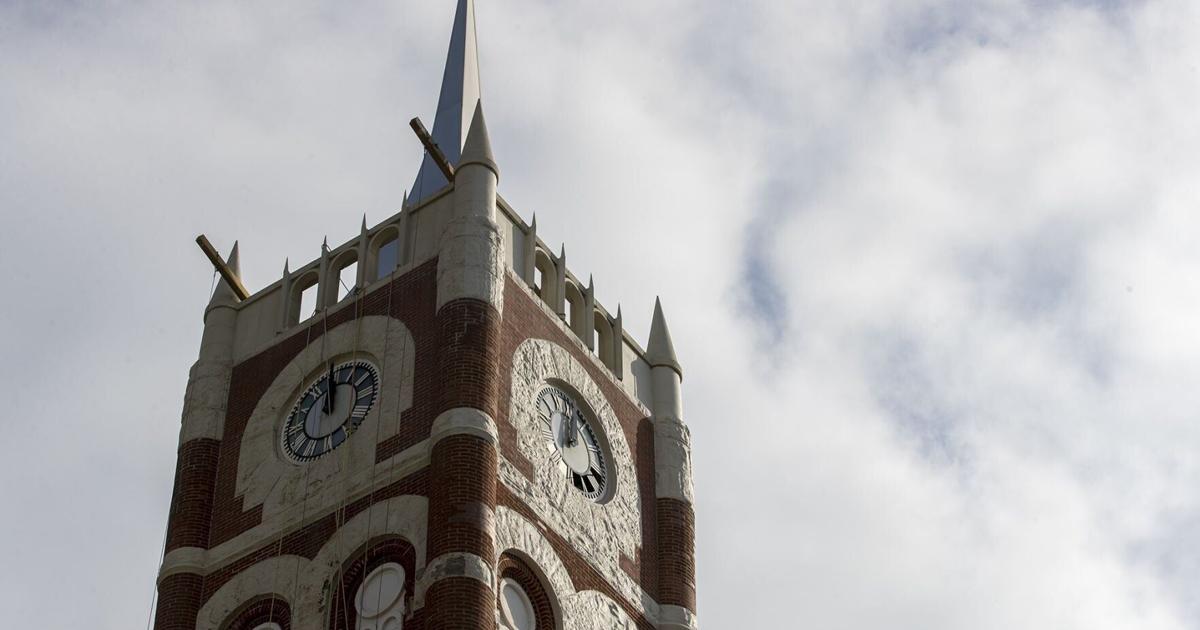 Council Bluffs church hosts '50s sock-hop to help save historic clock ...