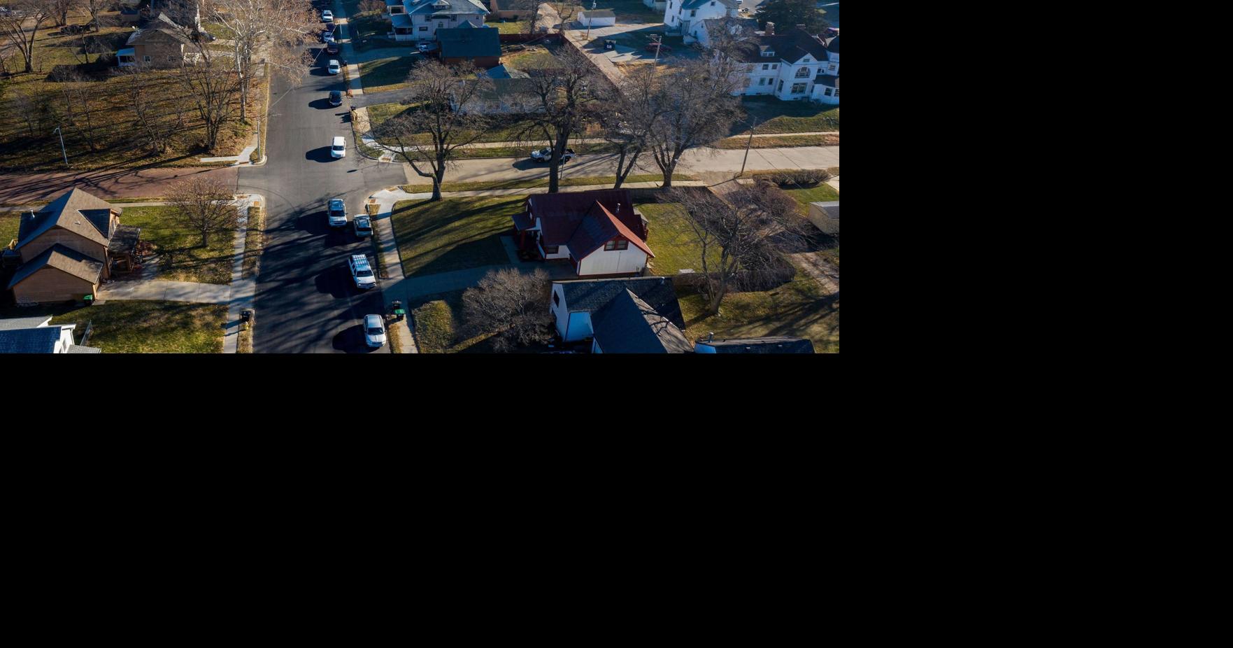 Omaha metro food pantries seeing 'unprecedented' numbers, long lines