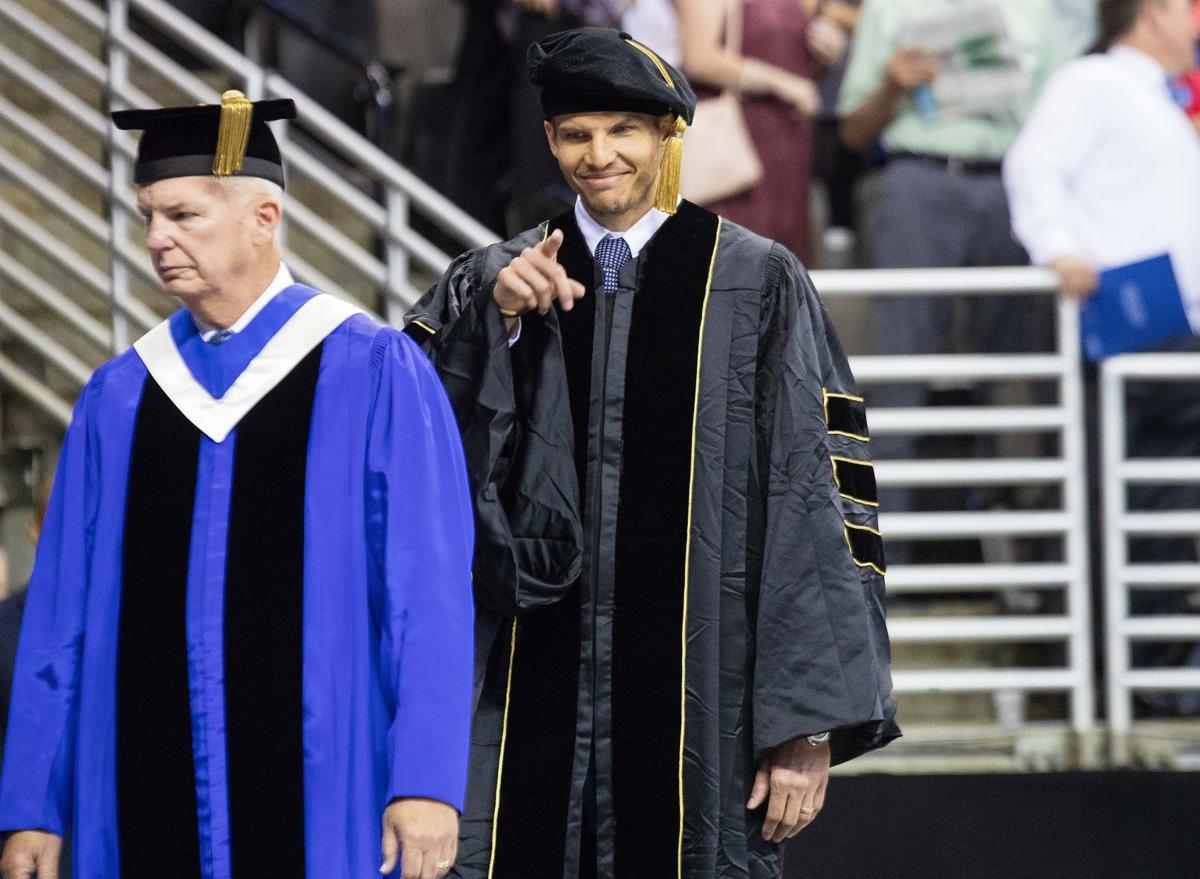 Kyle korver graduation speech picture