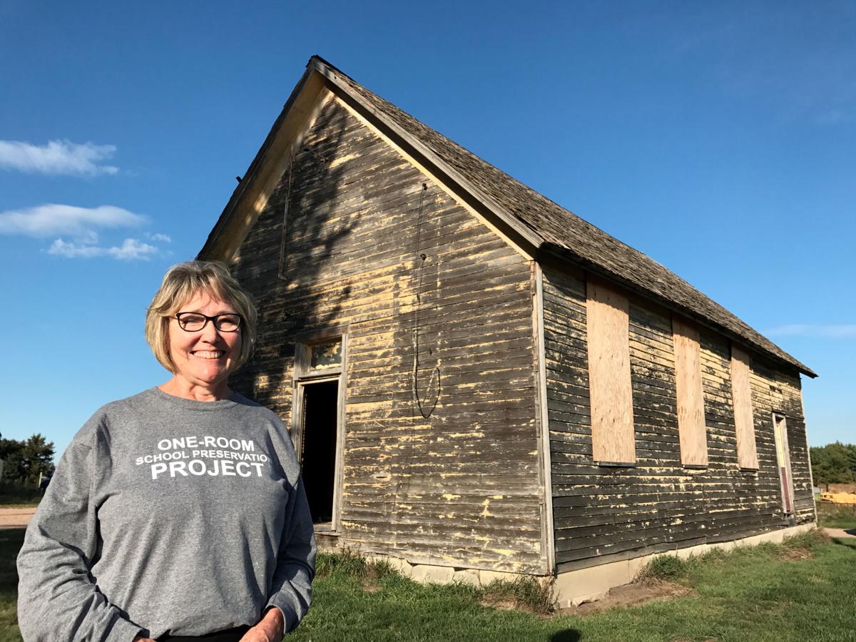 The Good Life Former Teacher Wants To Turn One Room Schoolhouse Into Living History Lesson State And Regional News Omaha Com Encontre as fotografias de stock e imagens de notícias editoriais de one room schoolhouse perfeitas com a getty images.
