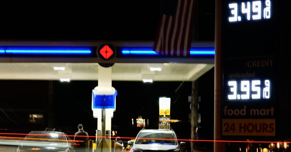 How the Iran war and surging oil prices are affecting consumers at the gas ...