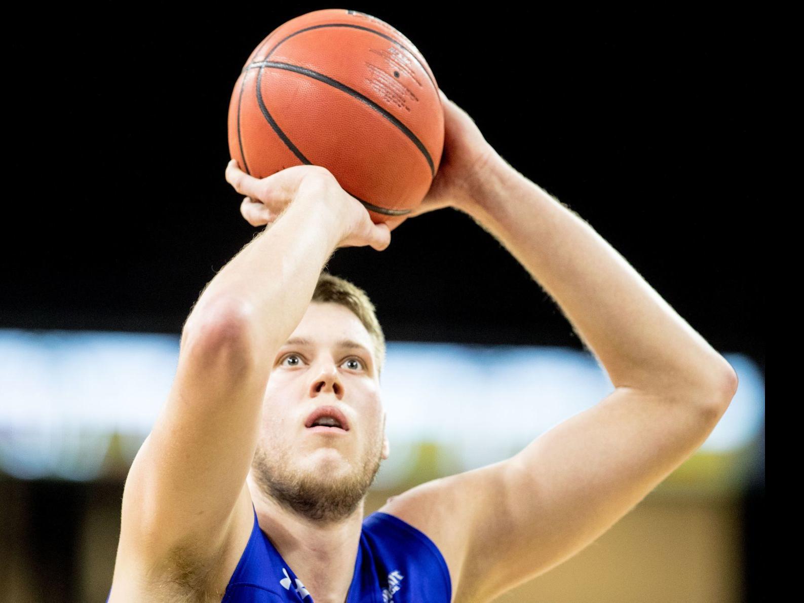 Mike Daum Shows Off Skills On Espn Could The Basketball
