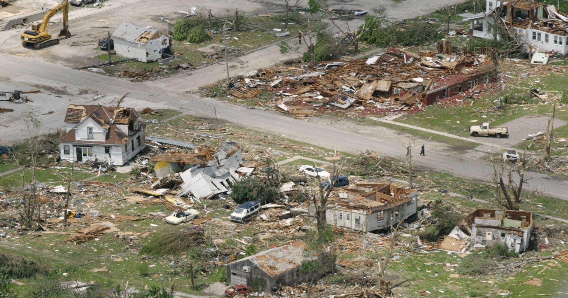 Reminisce on 2004 Hallam, Nebraska tornadoes - Vimarsana News