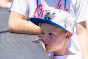 061126-owh-new-cwsfans-jc-11