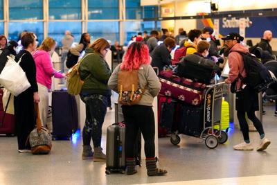 Congress to consider new no-fly list for unruly passengers