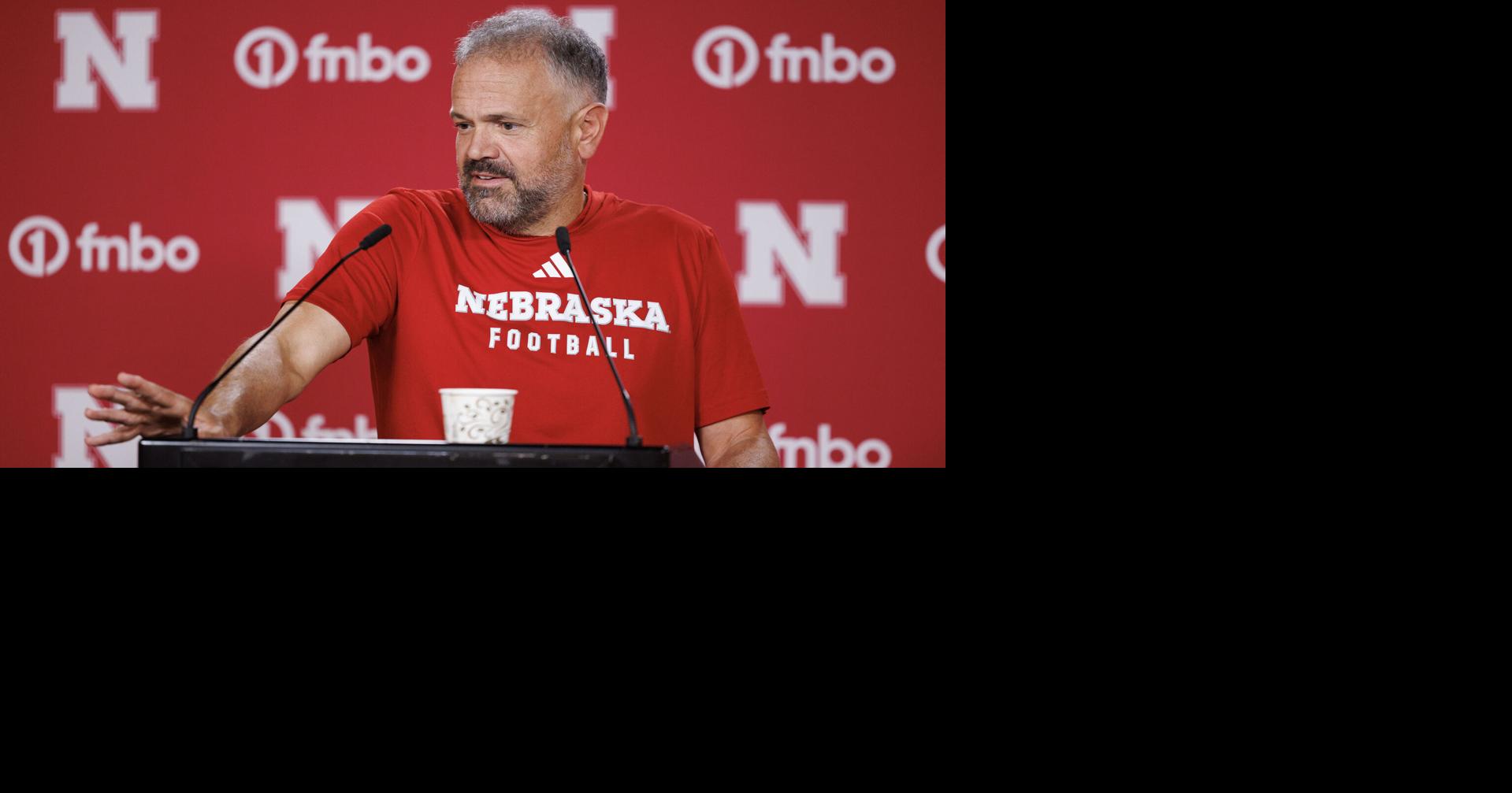 Video: Die vollständige Pressekonferenz von Matt Rhule zur Vorbereitung ...