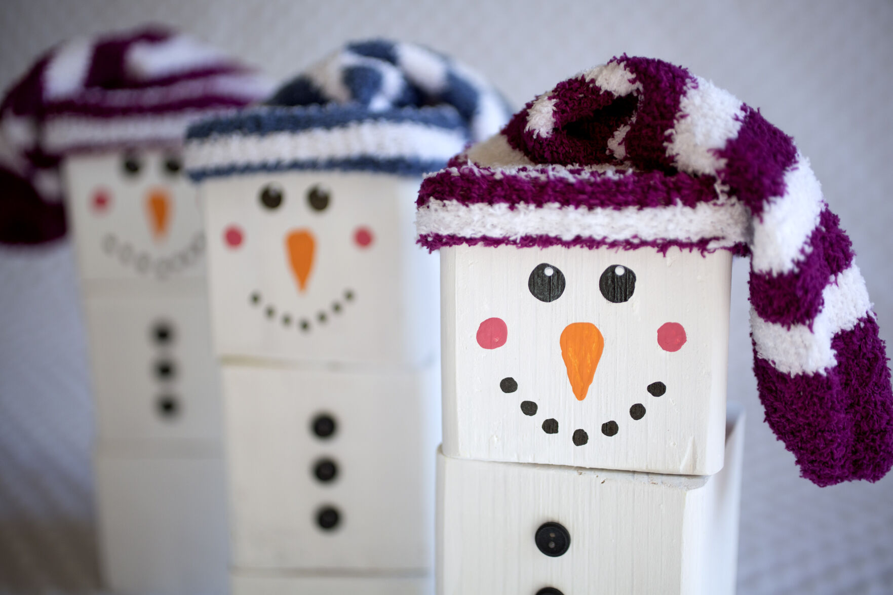 Wooden snowman store crafts