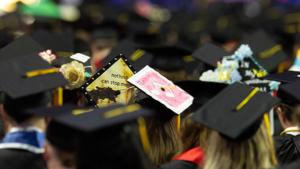 050826-owh-new-unograd-cm-06.JPG