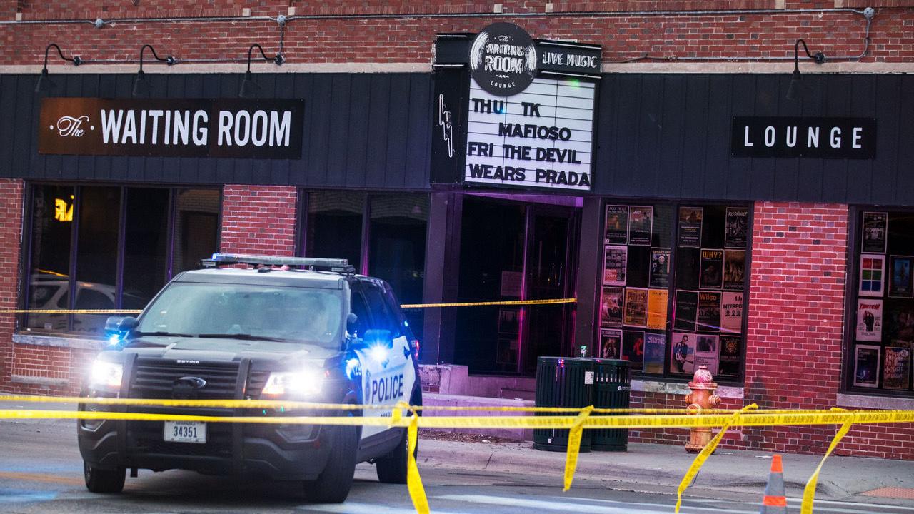 One Man Fatally Shot Next To Waiting Room Lounge In Benson Crime Courts Omaha Com