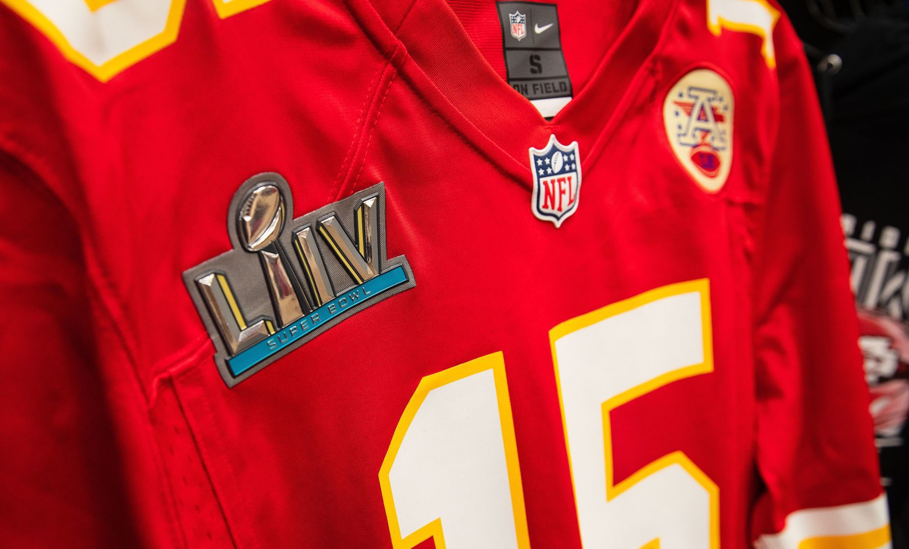 chiefs jersey with super bowl patch