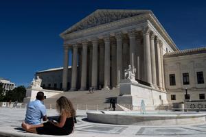 Supreme Court mulls immigrant detention, gambling, Ten Commandments cases