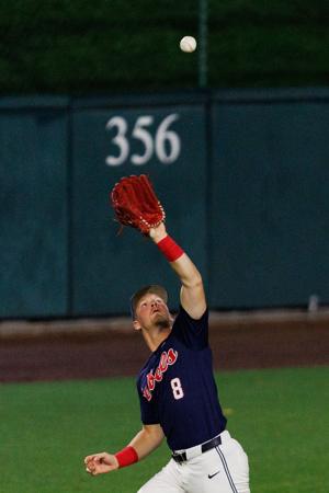 052926-owh-spo-ncaabase-nf-32