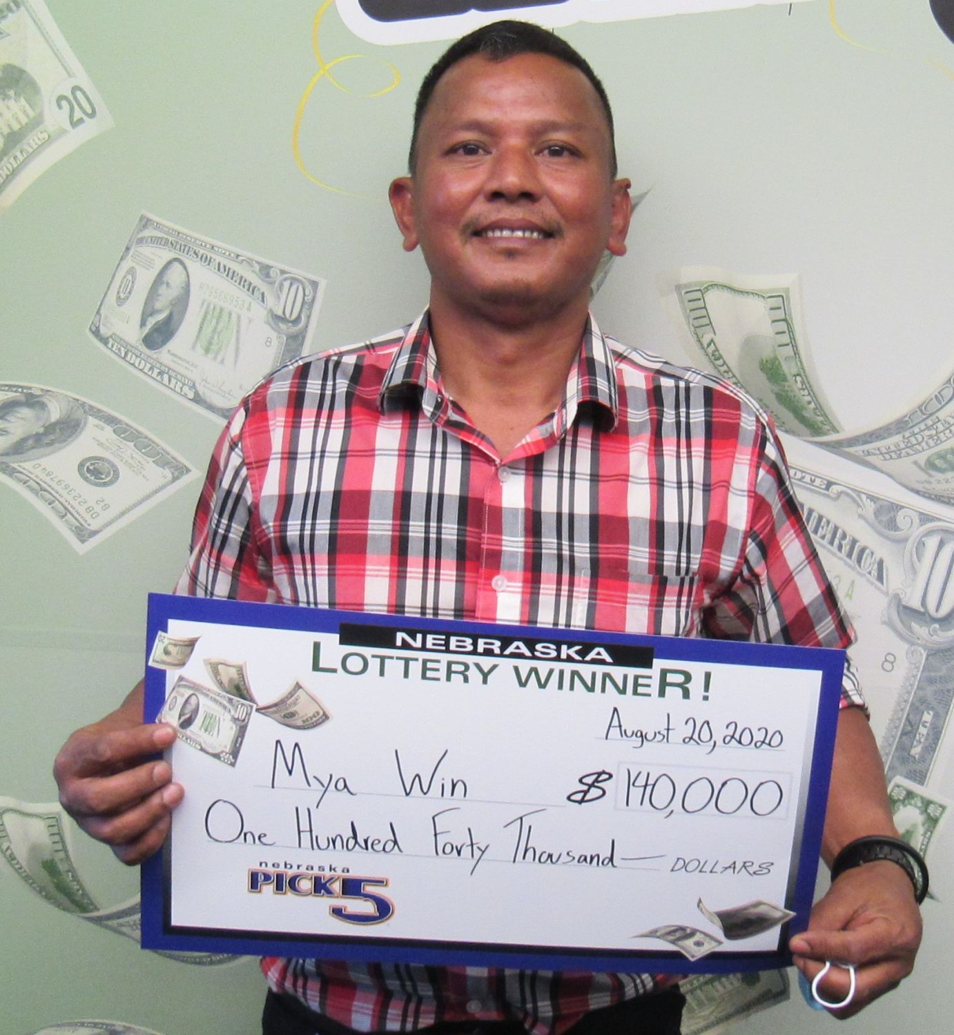 lotto winner last week