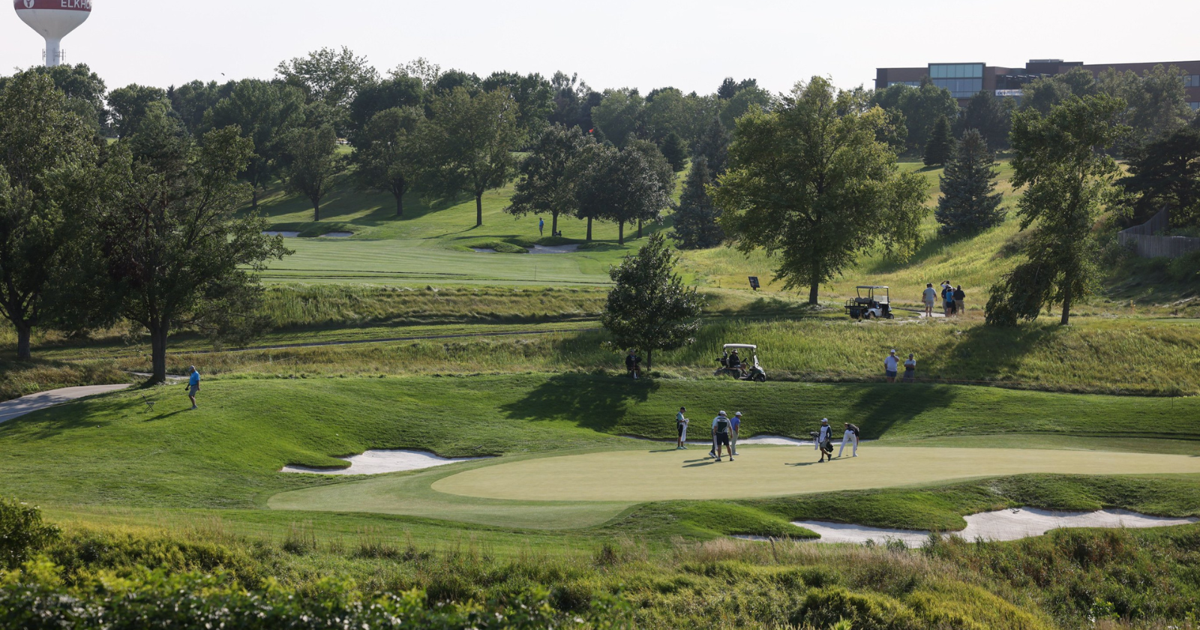 Rudy Sautron aus Nebraska gewinnt das Indiana Creek Invitational und ...