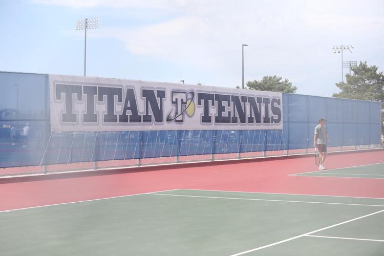 Titan Tennis