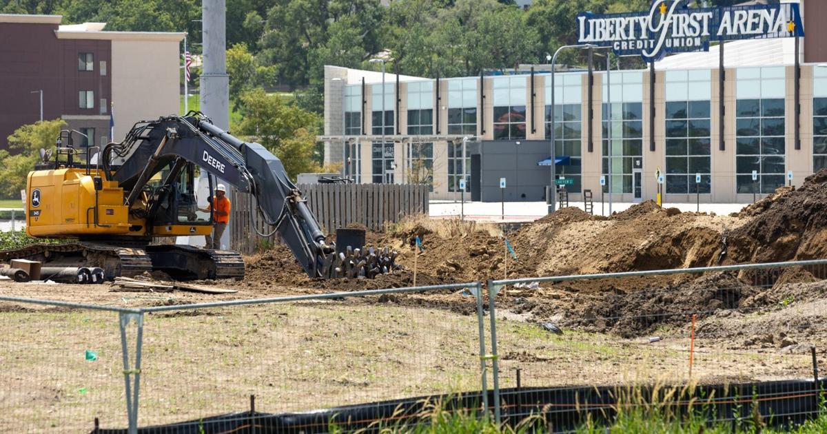7 Brew stand, Chipotle restaurant planned for Ralston