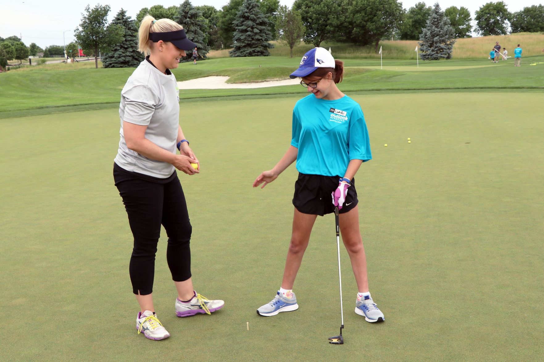 Visually impaired golfers gain confidence from clinic at Omaha course