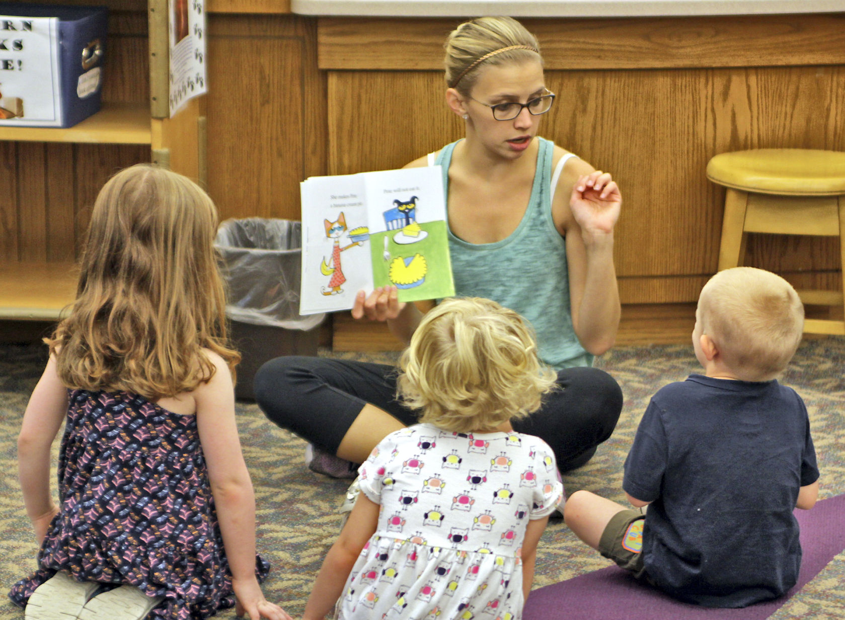 childrens librarian