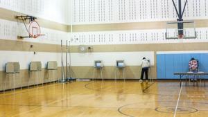 051226-owh-new-voting-cm-08.JPG