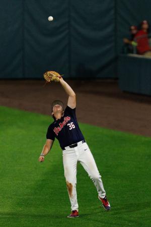 052926-owh-spo-ncaabase-nf-35