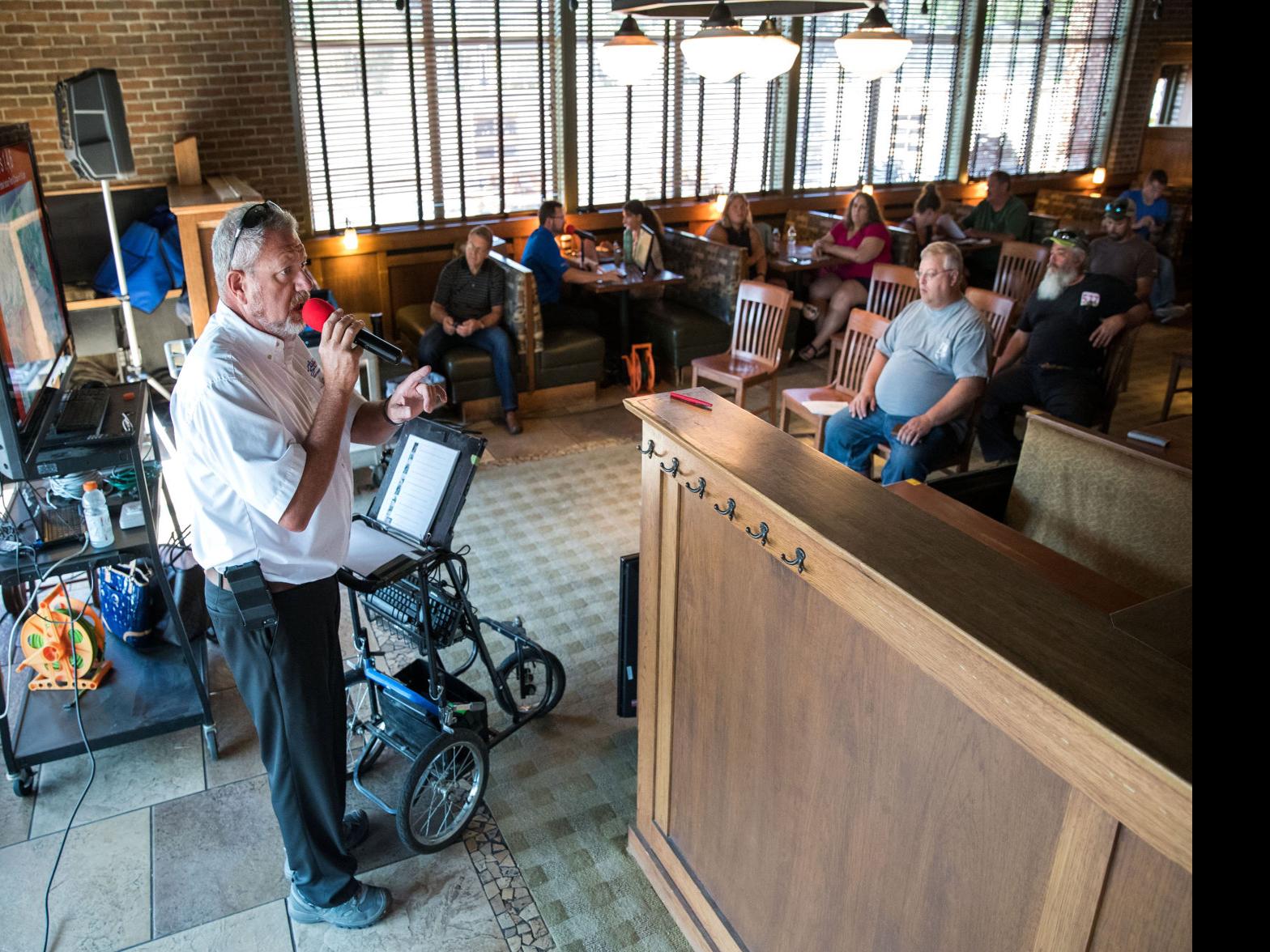 West Omaha Upstream Brewing Co Auctions Off Restaurant S Inventory Ahead Of Building S Sale Money Omaha Com
