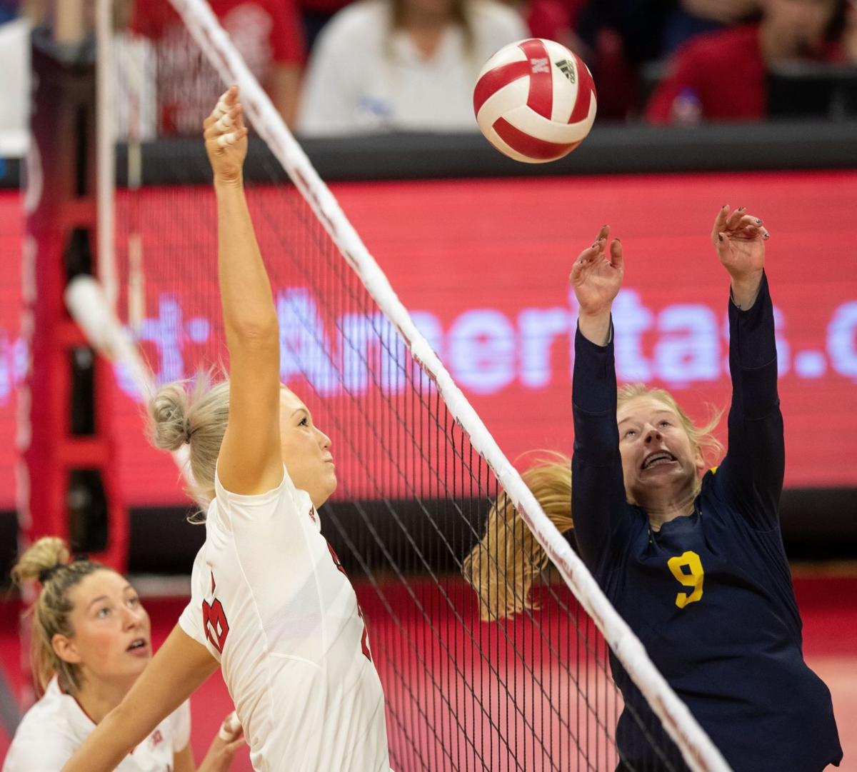 Lauren Stivrins appears 'nearly unstoppable' since Husker volleyball ...