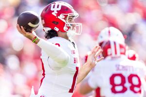 101026-owh-spo-nebraskavsindiana-cm-14