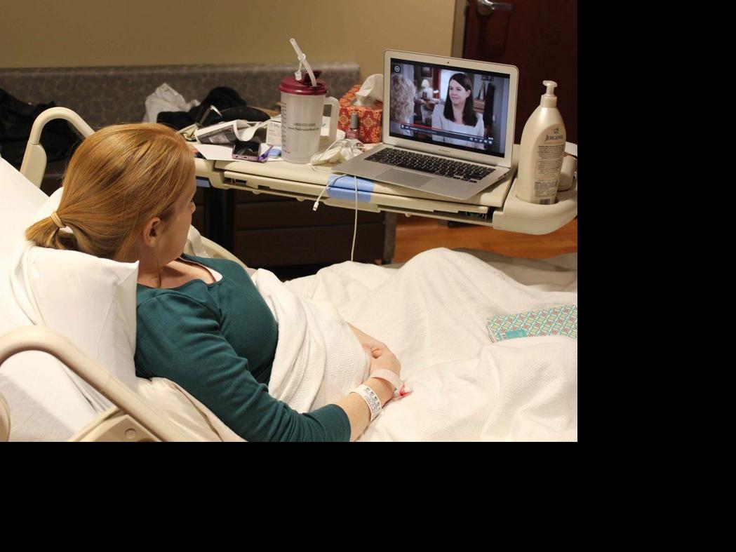 What it's like to be pregnant, on bed rest in the hospital for months