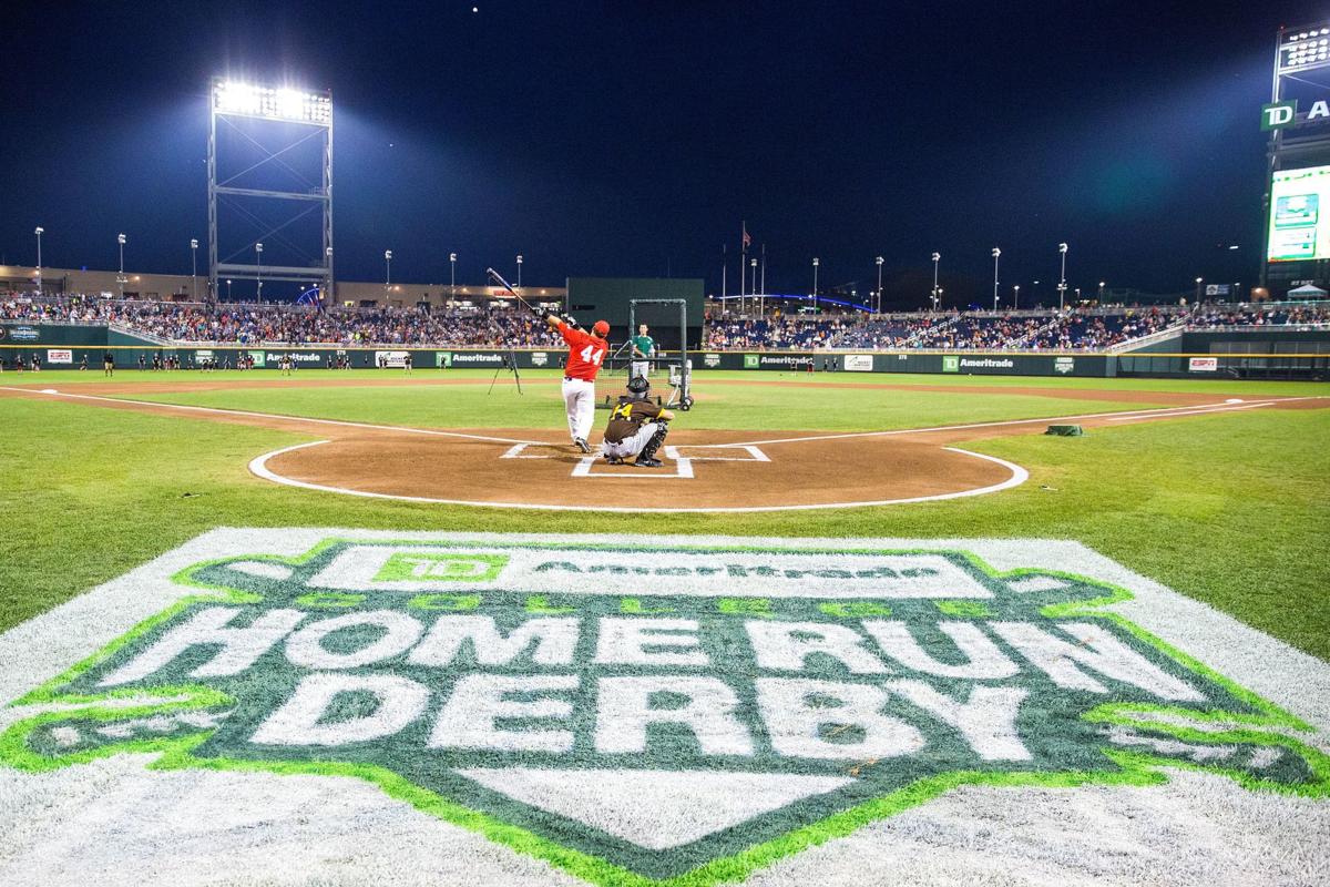 Meet Astronaut Clayton Anderson See A Home Run Derby And 10