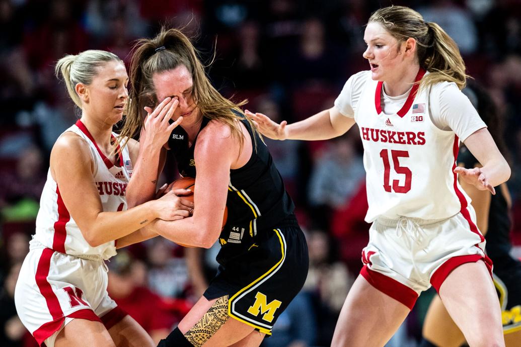 Nebraska's Kendall Moriarty sinks halfcourt shot, lands on SportsCenter