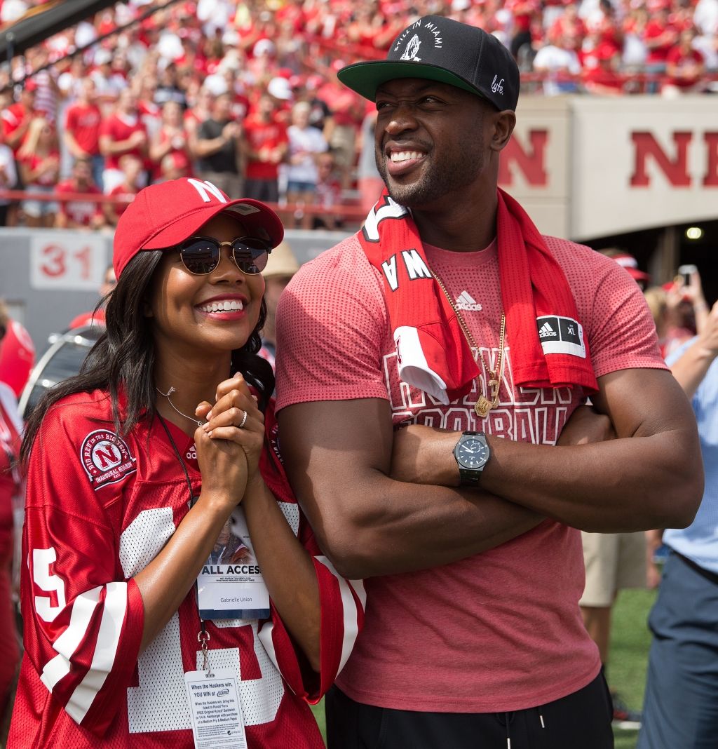 From the sidelines: D-Wade and wife Gabrielle appear; Tunnel Walk ...