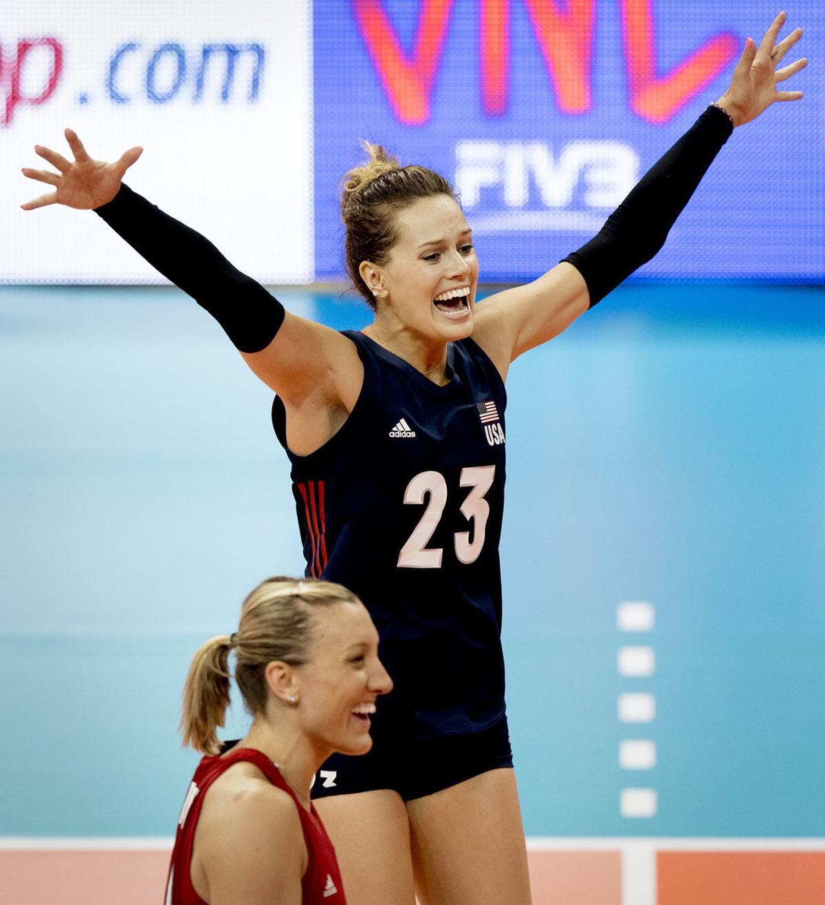 Ex Husker Kelsey Robinson Receives New Assignment And Passes It For Team Usa Volleyball