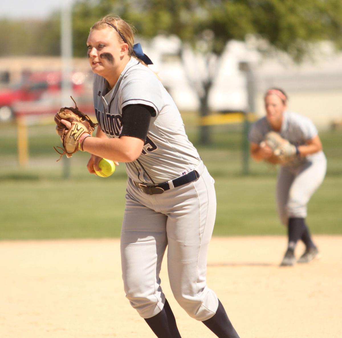 At mid-April crossroads, Concordia softball team rebounds to reach
