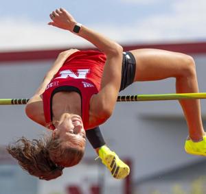 051126-owh-spo-nutrack1.jpg