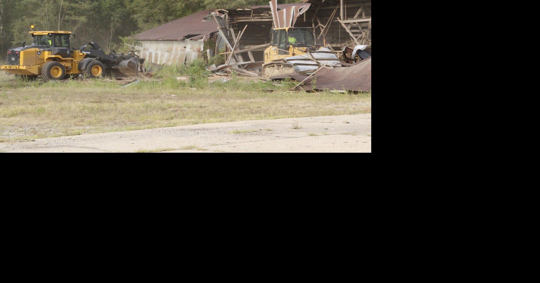 Council discusses new business; Dempsters demolition