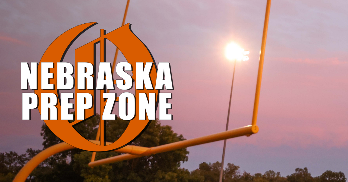 Homecoming drama: Class B No. 2 Gretna rallies late to edge No. 10 Elkhorn