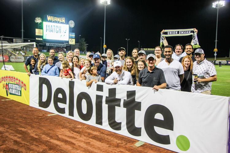 Deloitte.jpeg