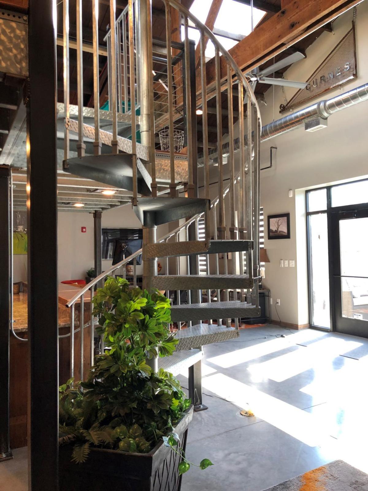 Elkhorn artist spends 2 years transforming 1915 gas station into home