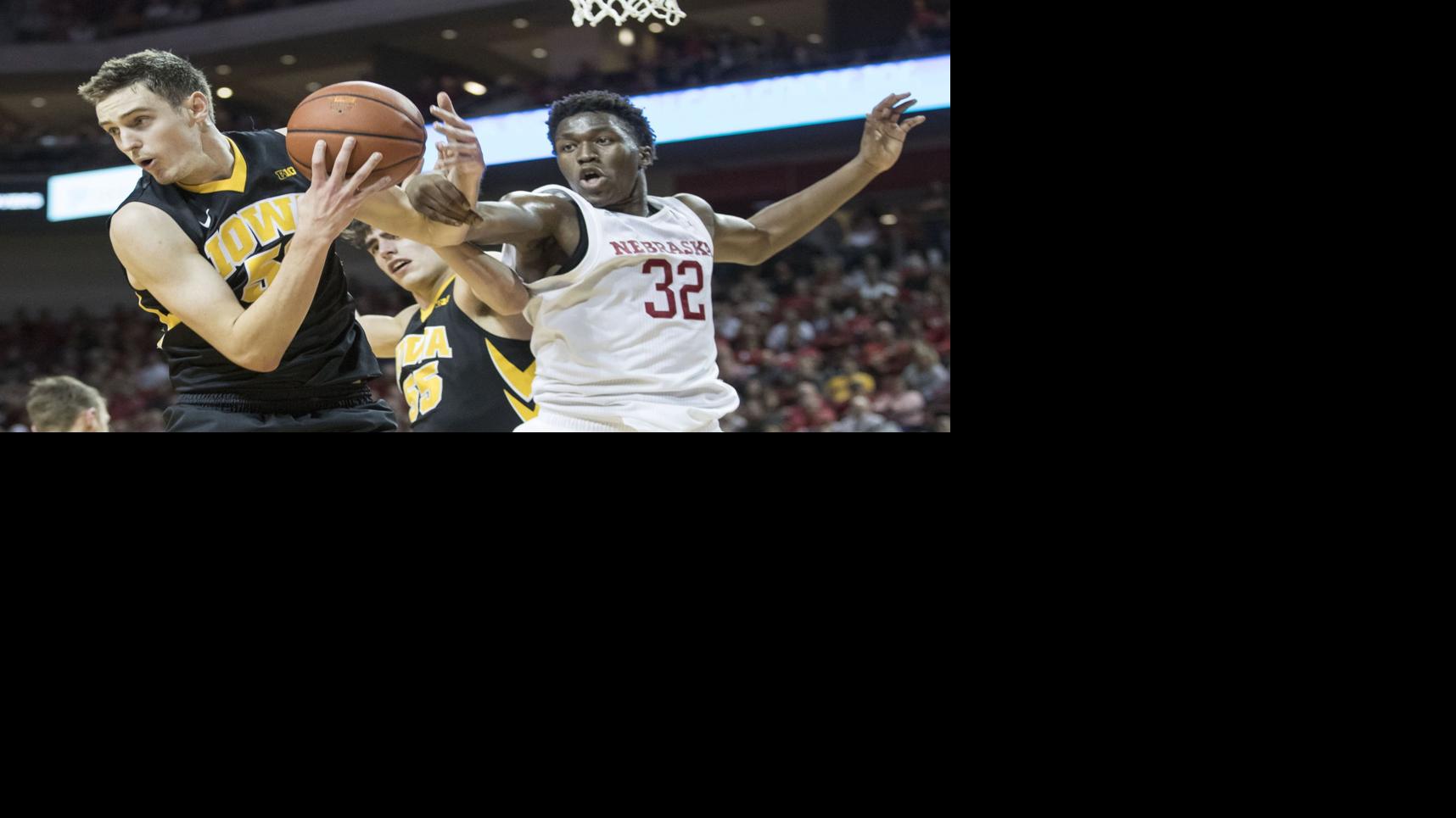 Husker Notes Jordy Tshimanga Steps Up To Limit Hawkeyes Inside