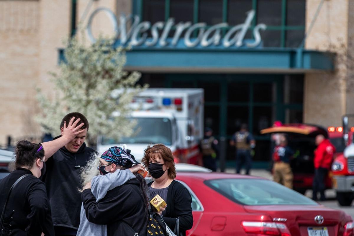 Profiles of 8 who died in Omaha mall massacre