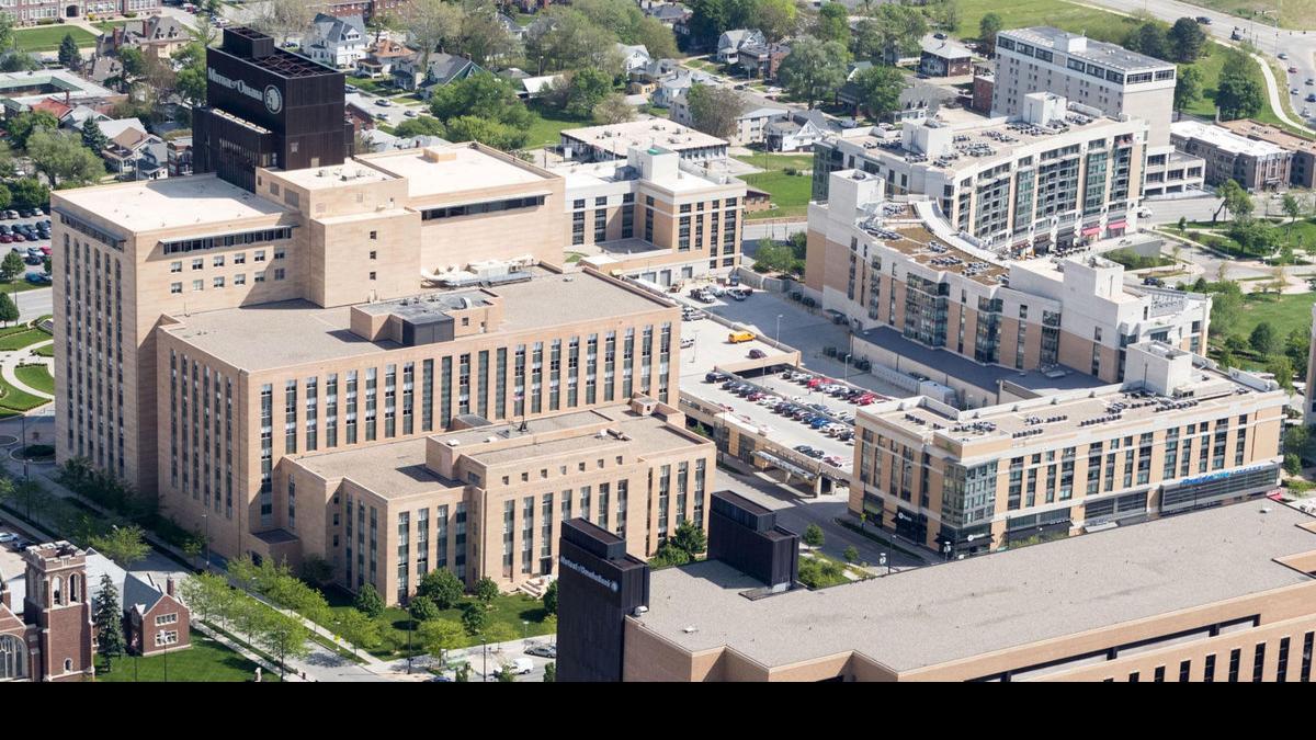 Mutual Of Omaha Puts Element Hotel Up For Sale Amid Hot Market Money Omahacom